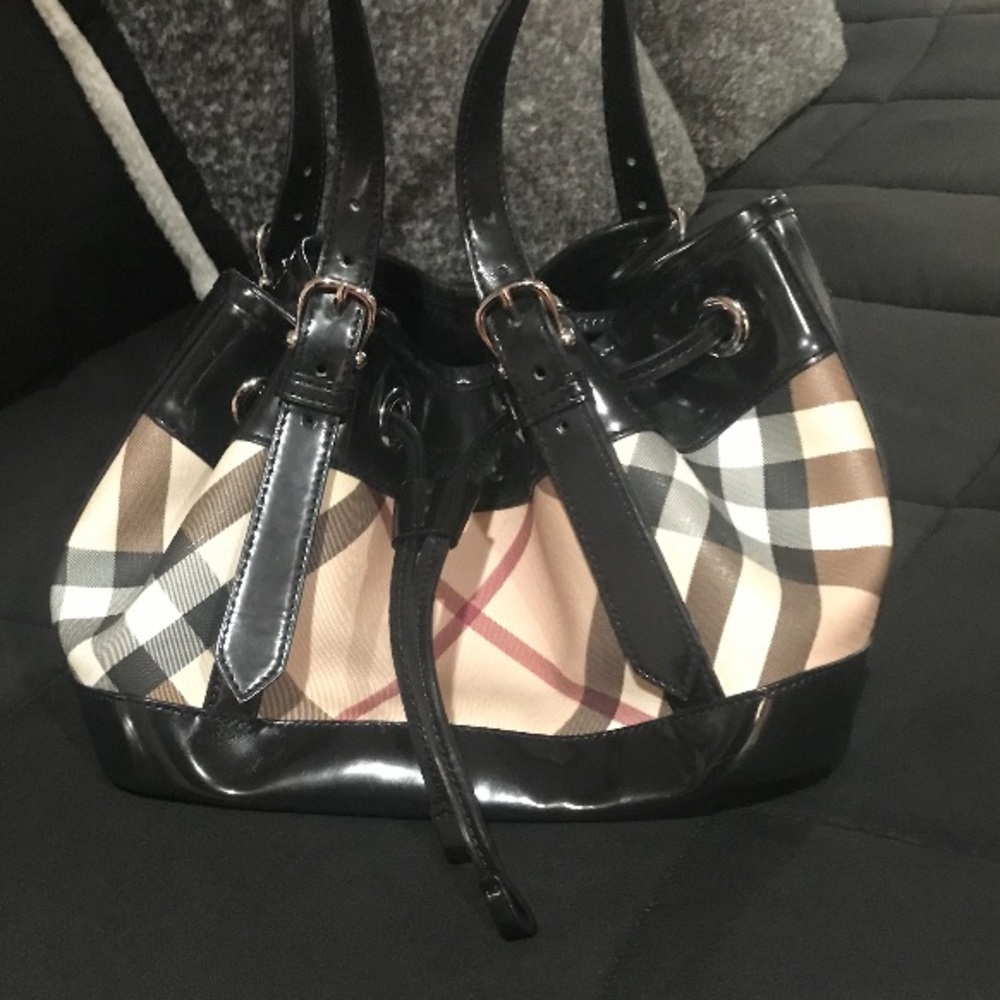 Authentic Burberry Purse
